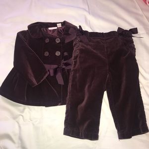 Little girls Adorable plum velvet pant suit